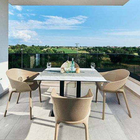 Apartments San Maris 乌马格 外观 照片