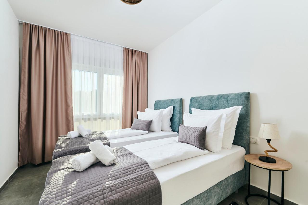 Apartments San Maris 乌马格 外观 照片